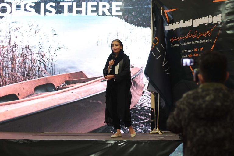 سخنرانان ادوار گذشته